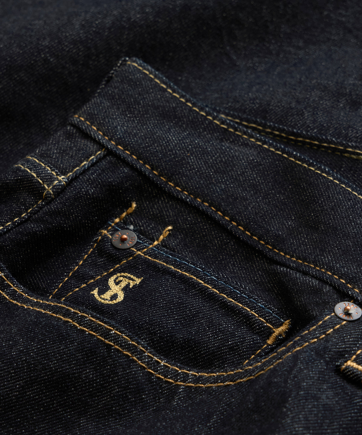 Straight Fit Summerweight Jean in Rinsed Indigo