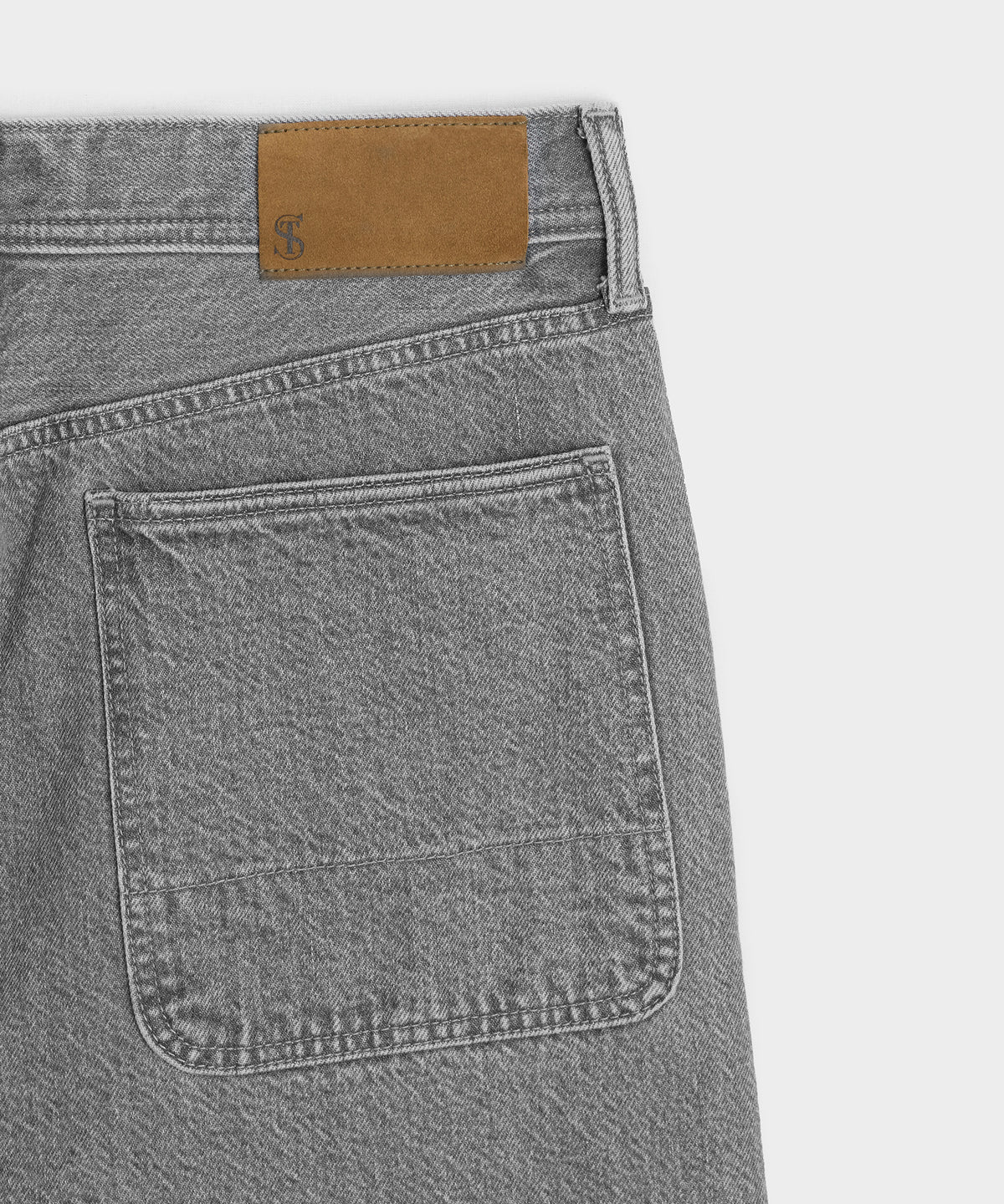 Relaxed Barrel Jean in Grey