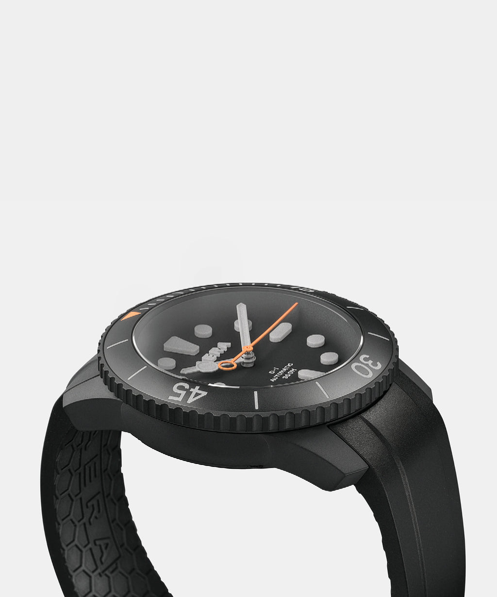 Todd Snyder X AERA D-1 Diver Watch