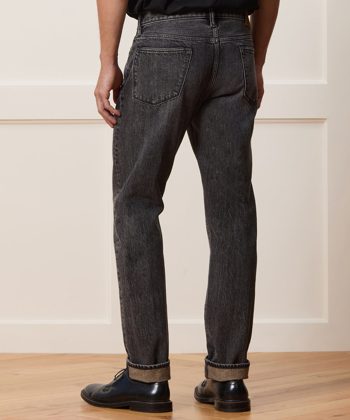 Slim Selvedge Jean in Charcoal
