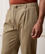 Close-up detail of the Todd Snyder Italian Cotton Modern Chino in Khaki.