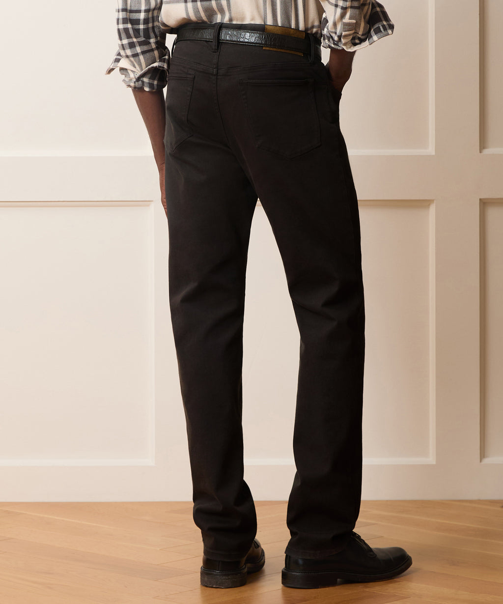 Straight Fit 5-Pocket Chino