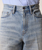 Relaxed Fit Jean in Light Indigo