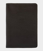 Il Bisonte Leather Passport Holder in Black