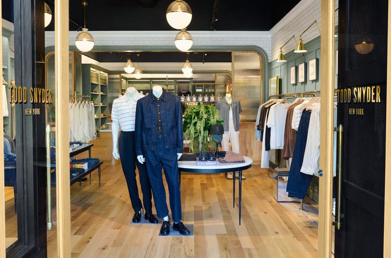 Easton Store - Entry